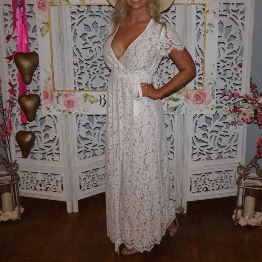 Elegant Lace Maxi Wrap Dress